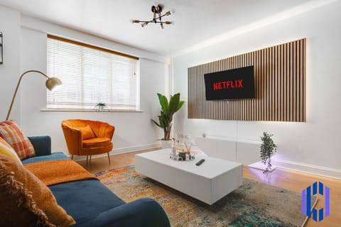 Living room - Sofa Bed - 43` Smart TV loaded with Netflix, ambient lighting & extra fast wifi - Complimentary tea & coffee available for your enjoyment