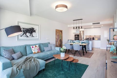 Cocina, comedor y salón