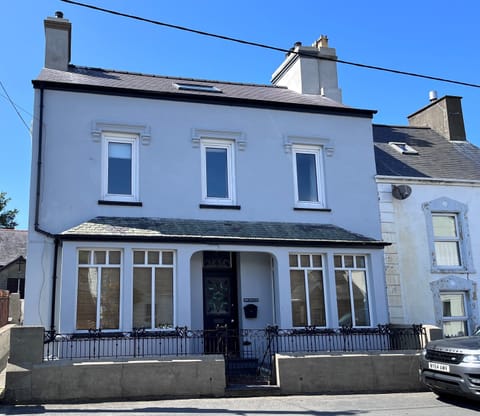 Tregwylan front profile 