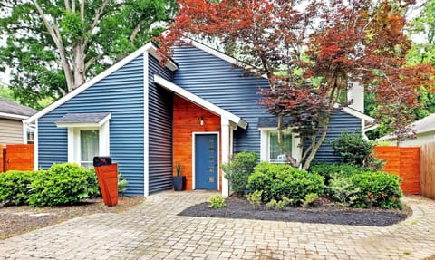 Beautifully decorated single level home