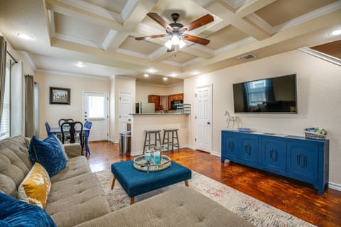 Living Room | Smart TVs | Free WiFi