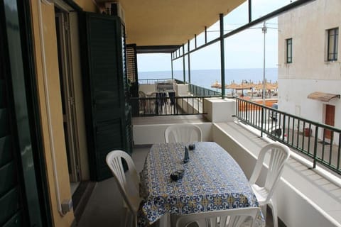 sea view terrace