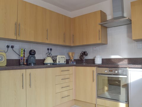 Kitchen | Boundary Cottage, Old Whittington, near Chesterfield