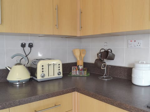 Kitchen | Boundary Cottage, Old Whittington, near Chesterfield