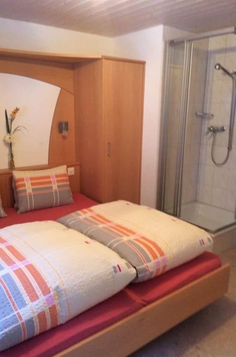 Property, Furniture, Comfort, Wood, Building, Textile, Interior Design, Architecture, Bed Frame