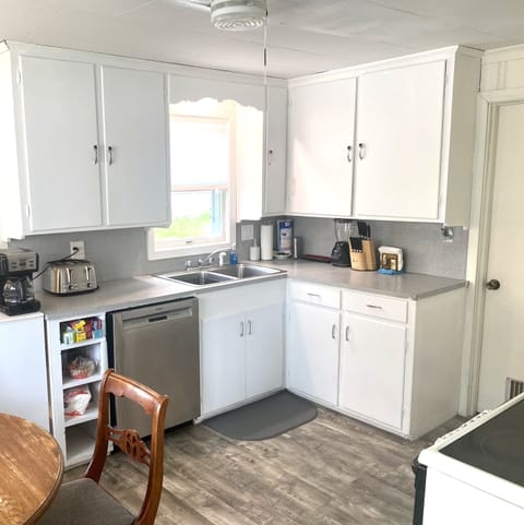 Kitchen With Dishwasher