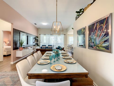 7781TeasconeBoulevard-16