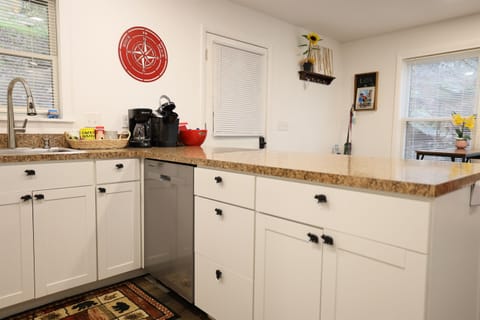 Kitchen-Newly Updated-Fully stocked for cooking and dining