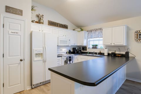 Fully stocked kitchen