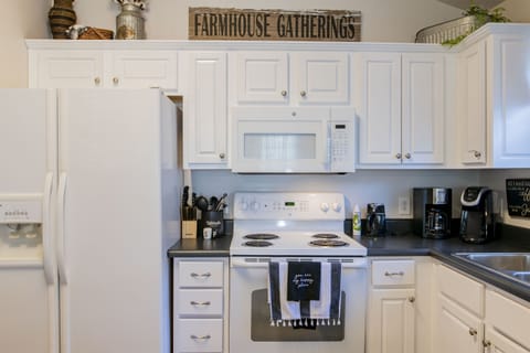 Stove, Microwave, and Fridge