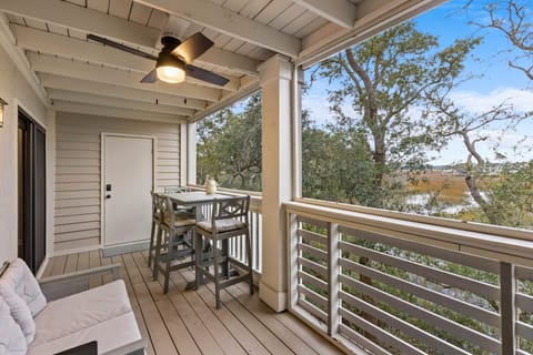 2017 Marshwalk Villa.This 2 bedroom 2, bath villa has a screen porch with fabulous marsh views.