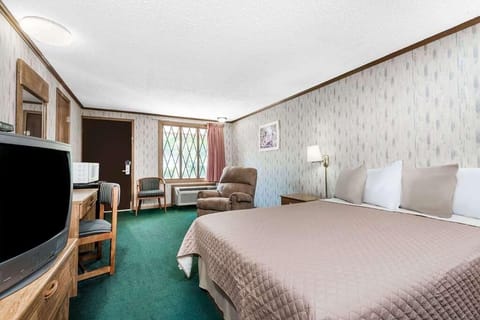 Cozy unit with 1 King size bed