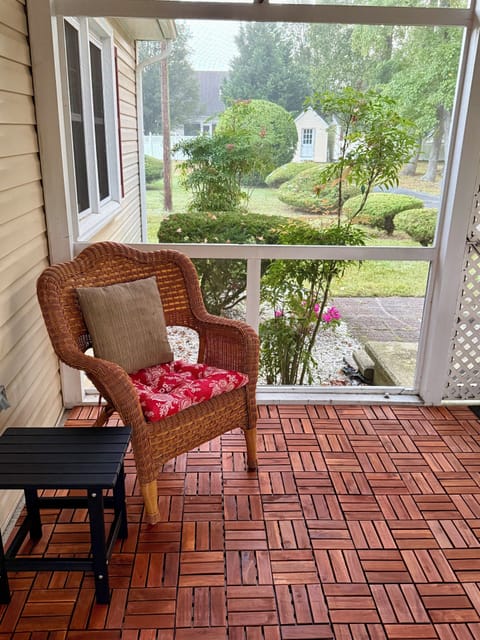 Screened in Porch