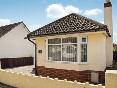 Exterior | Llys Llewellyn, Kinmel Bay, near Rhyl