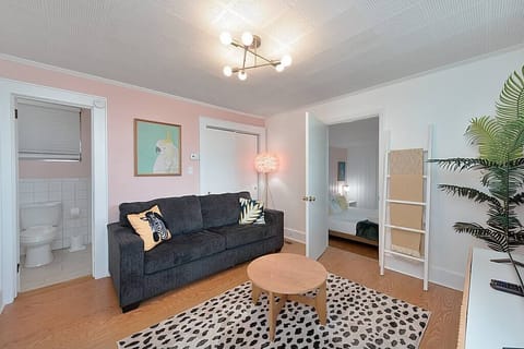 221b1ba8 d915 4c0e abc1 65e5f0c11834