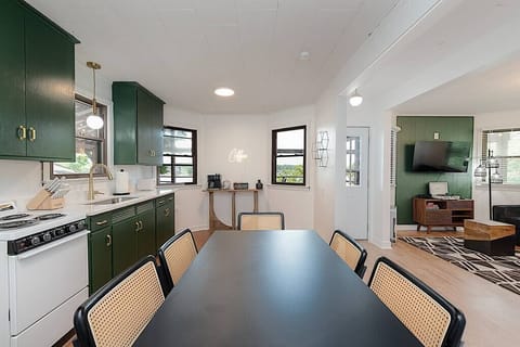 4cb6b280 dc09 4684 abeb 736f234d75e7