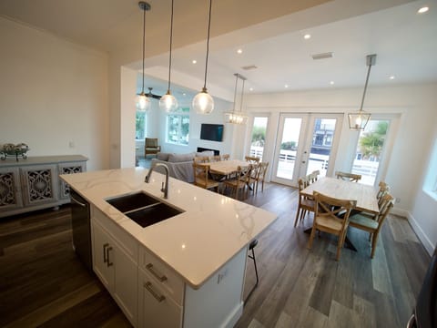 Second Floor Kitchen with 2 Dining Table to seat 20+ Great Oceanviews+ Fireplace
