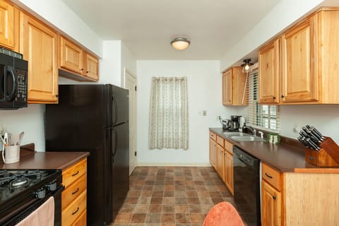 Fully stocked w/ all the basic cooking & baking gadgets you'll need.