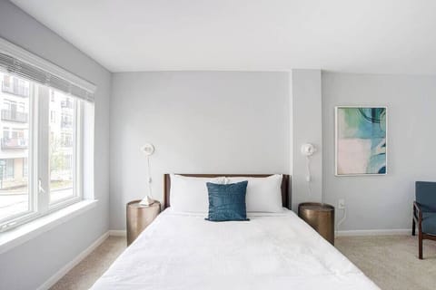 CozySuites l 2BD Loft, Monument Circle, Indy
