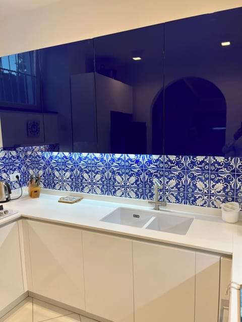 kitchen with kettle and coffee machine