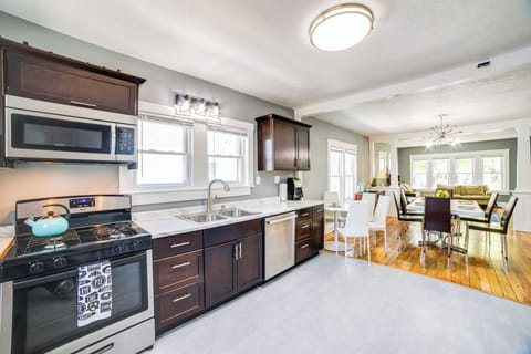 Kitchen | Stainless Steel Appliances w/ Dishwasher | 1,065 Sq Ft