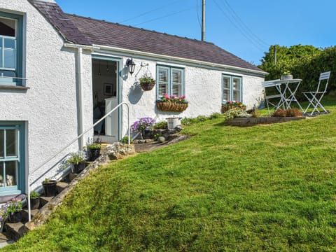 Entrance | Escape2Angelsey- Tan Bryn - Escape2Anglesey, Benllech