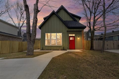 Front of the Home (1)