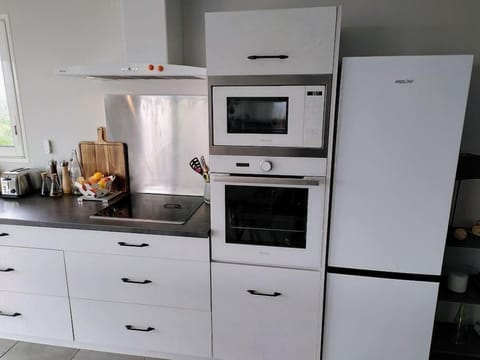 3e25e2d0 b6cf 478e 8d15 061fa75eee1e