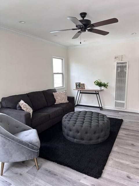 36bf8a1d d91d 4f0a a192 33106e63cf8c