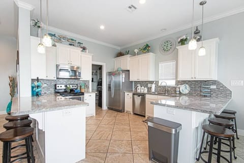 957ce8b6 10bd 4317 aaa8 26afcae8b9d1