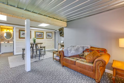 Lake Ann Vacation Rental | 1BR | 1BA | Step-Free Access | 720 Sq Ft