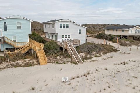 4801 W Beach 34