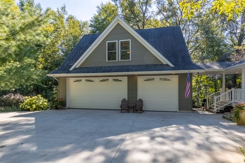 Your apartment is located about this 3 car garage! 