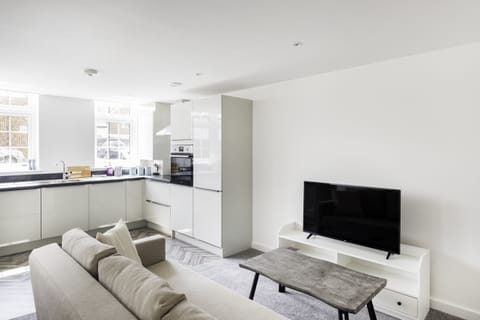 Living Room / Lounge