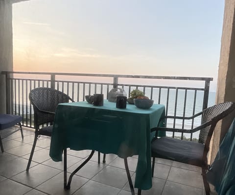 Best Myrtle Beach spot for early breakfast or coffee!