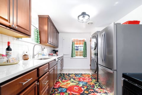 Large Modern Appliances 