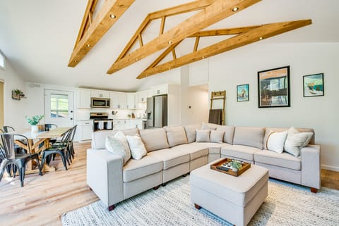 Living Room | Electric Fireplace | Smart TV