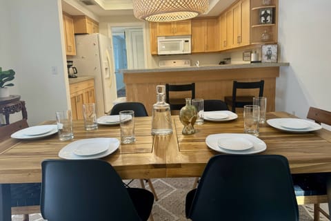 Dining area with seating for 6 and 2 at the island!