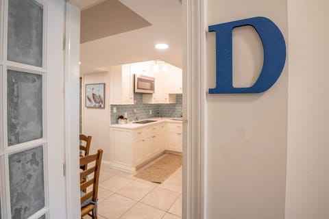 Ground Level-Entry to Bonus Lounge