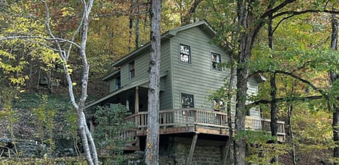 Cottage overlooking Mulberry river