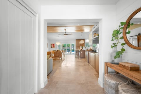 Entryway with clean, modern finishes