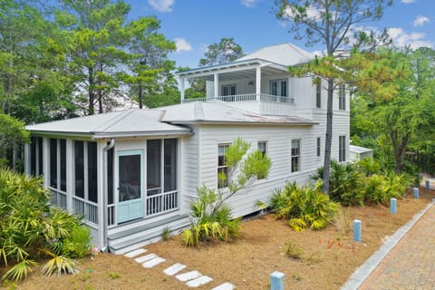 30A Magnolia Cottages by the Sea - Suite Escape