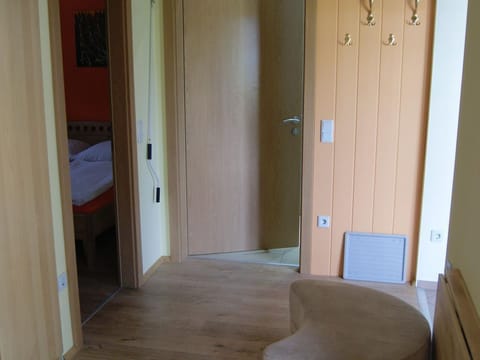 Ferienwohnung 1- Wasserseitig - Ferienwohnungen Schiller Apartment in Villach