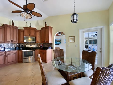 5ab4f4b76ff286131b644f1df6c21154193cadd6