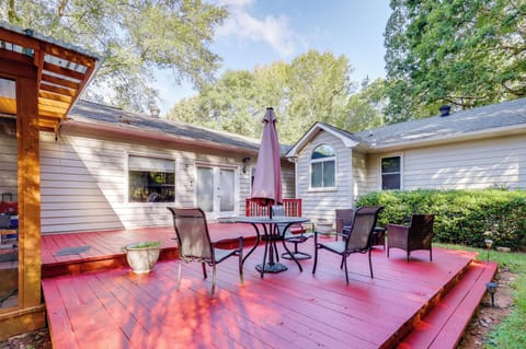 Watkinsville Vacation Rental | 4BR | 3BA | 2,800 Sq Ft | Stairs Required