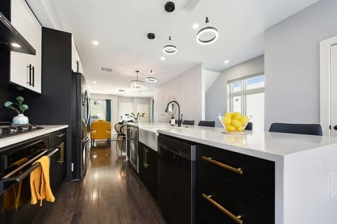 Open chef’s kitchen with oversized island