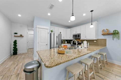 Private Kitchen to enjoy with your friends and family.