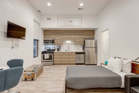 Indoors, Home Decor, Refrigerator, Screen, Microwave