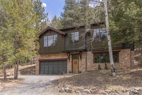 Welcome to our fully renovated Craftsman home