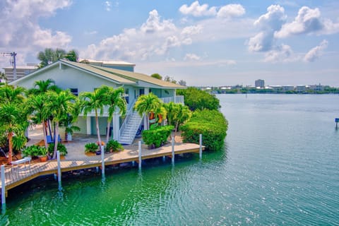 Welcome to Coral Cabana!